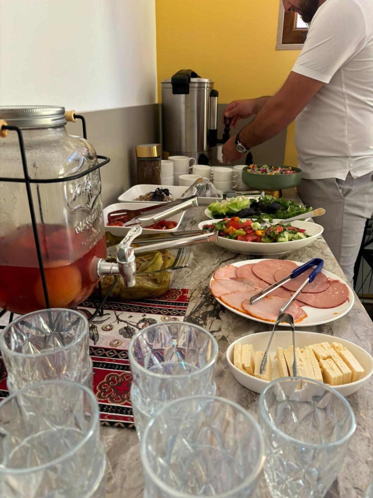 Styopa Hotel Yerevan Luaran gambar