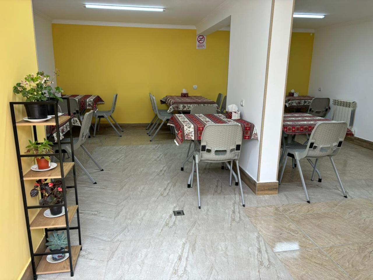 Styopa Hotel Yerevan Luaran gambar