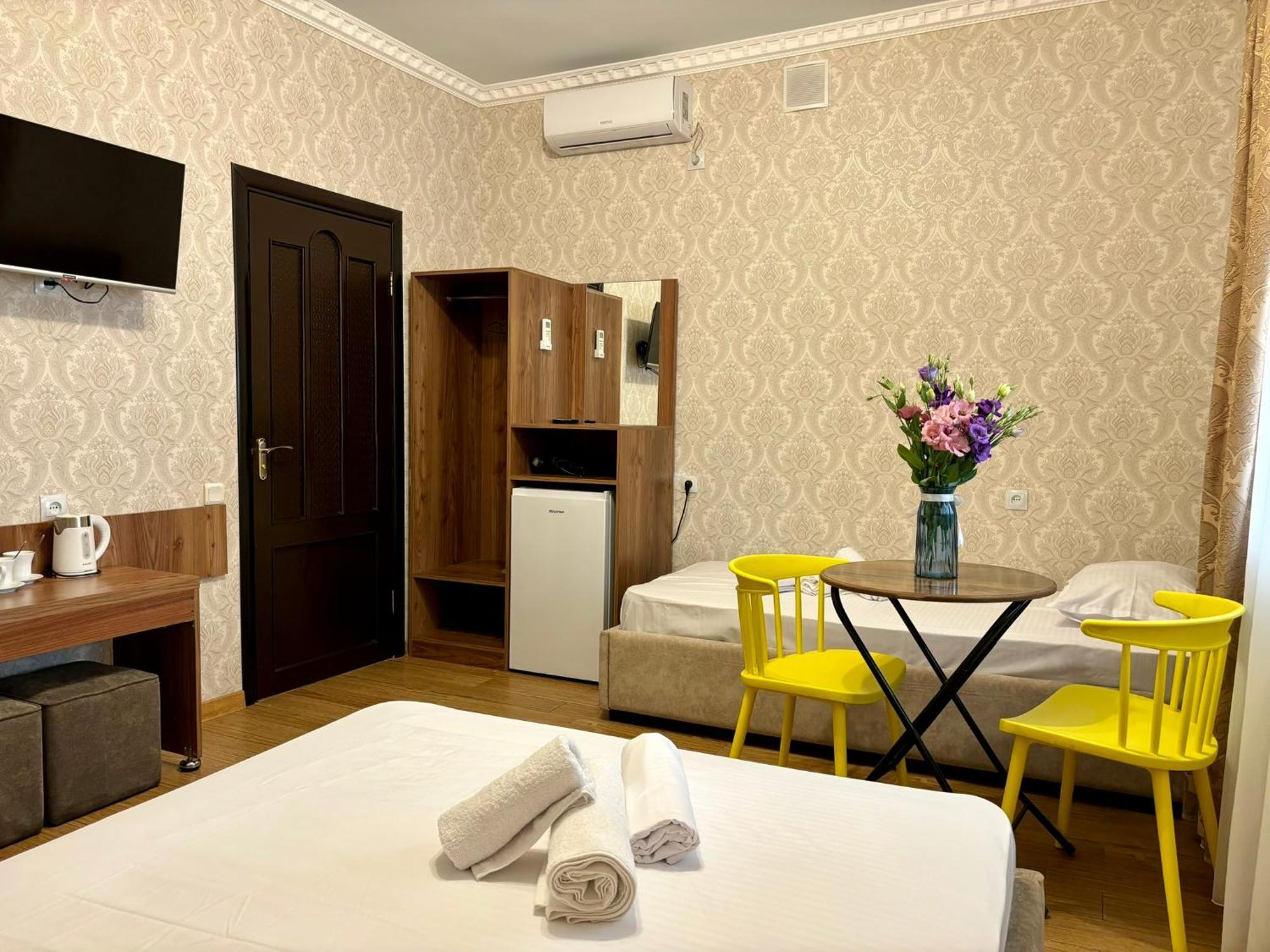 Styopa Hotel Yerevan Luaran gambar