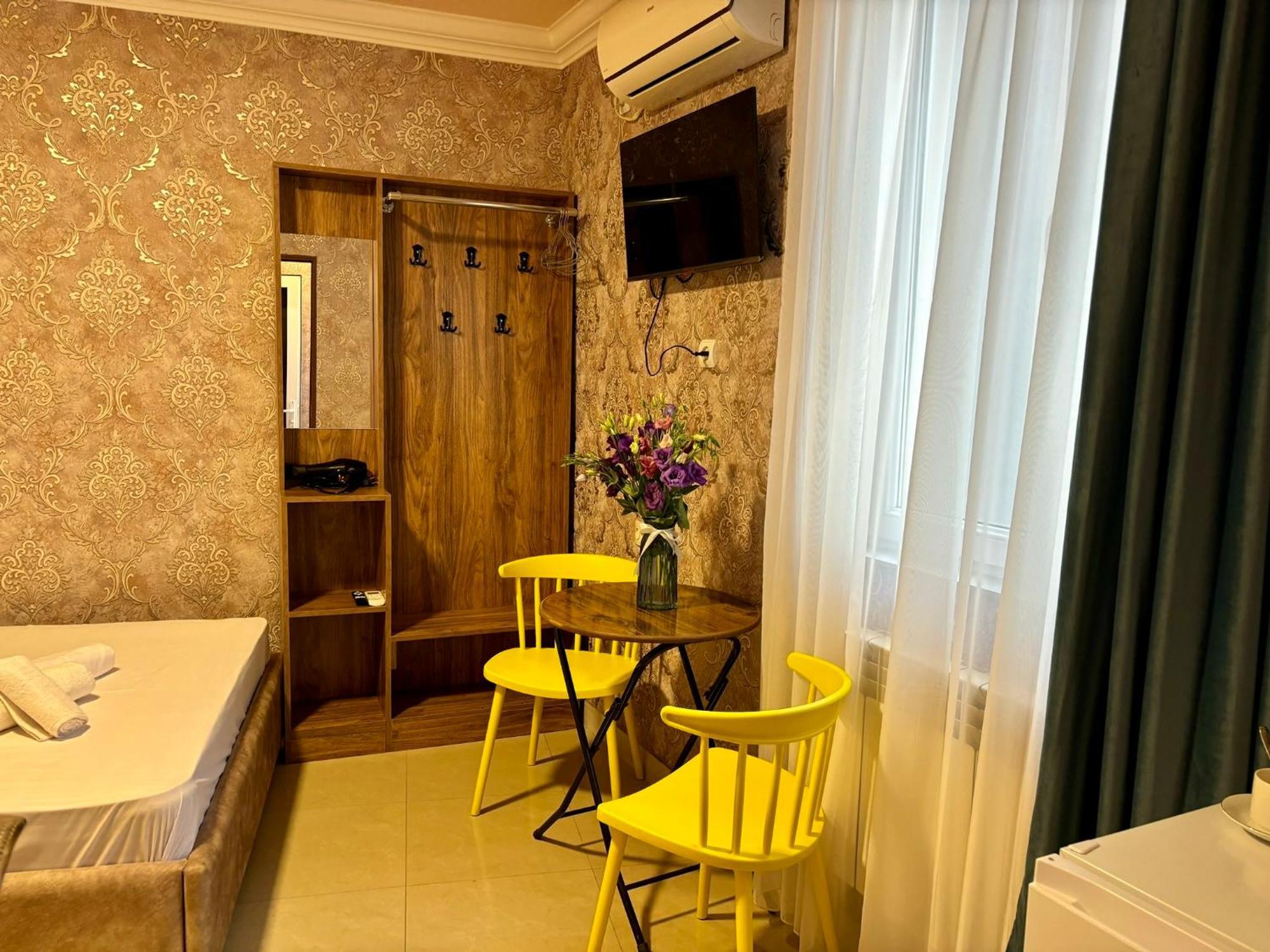 Styopa Hotel Yerevan Luaran gambar