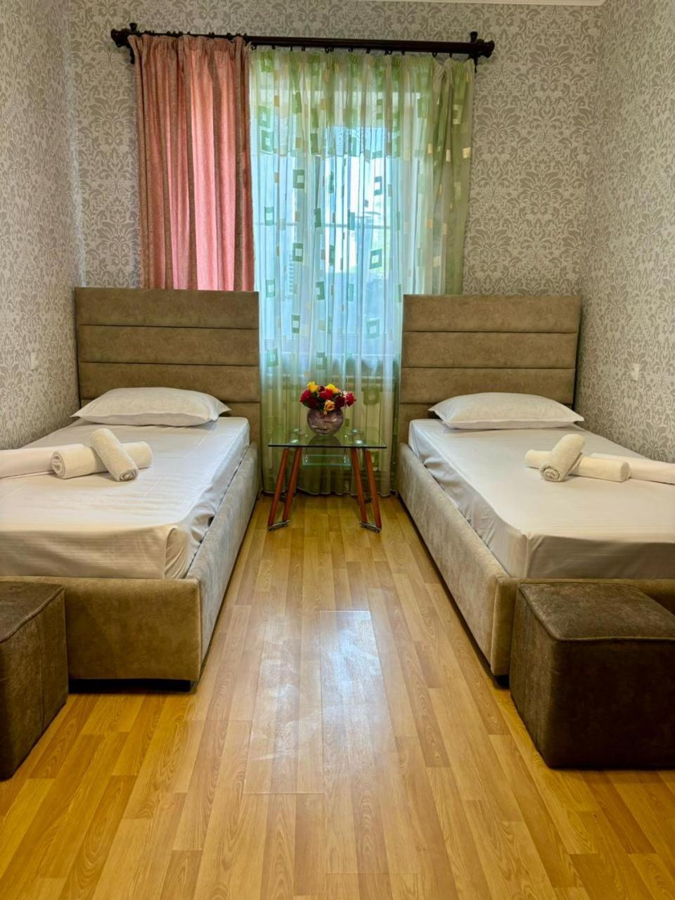 Styopa Hotel Yerevan Luaran gambar