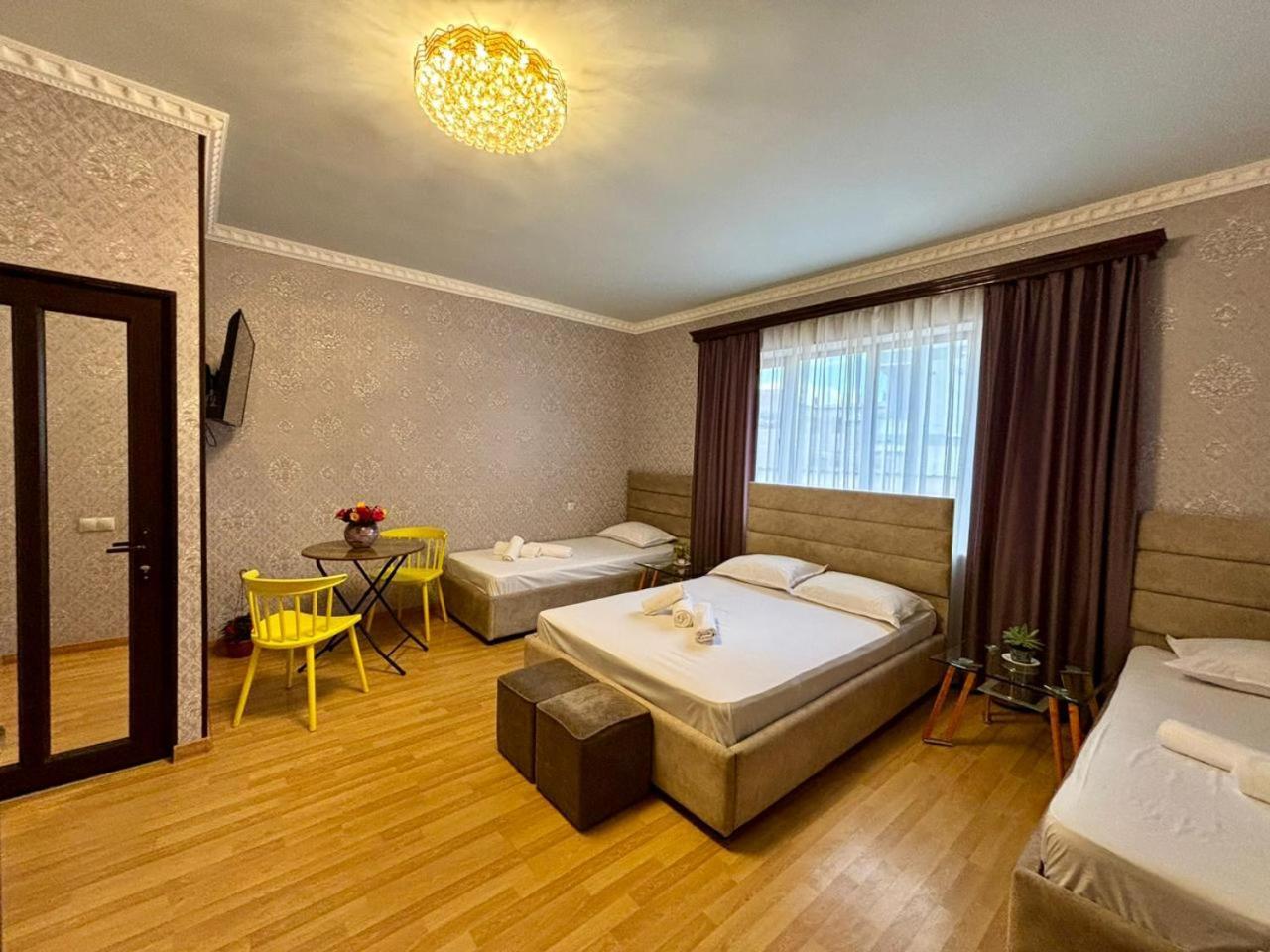 Styopa Hotel Yerevan Luaran gambar